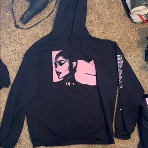 ariana grande hoodie for stephanie